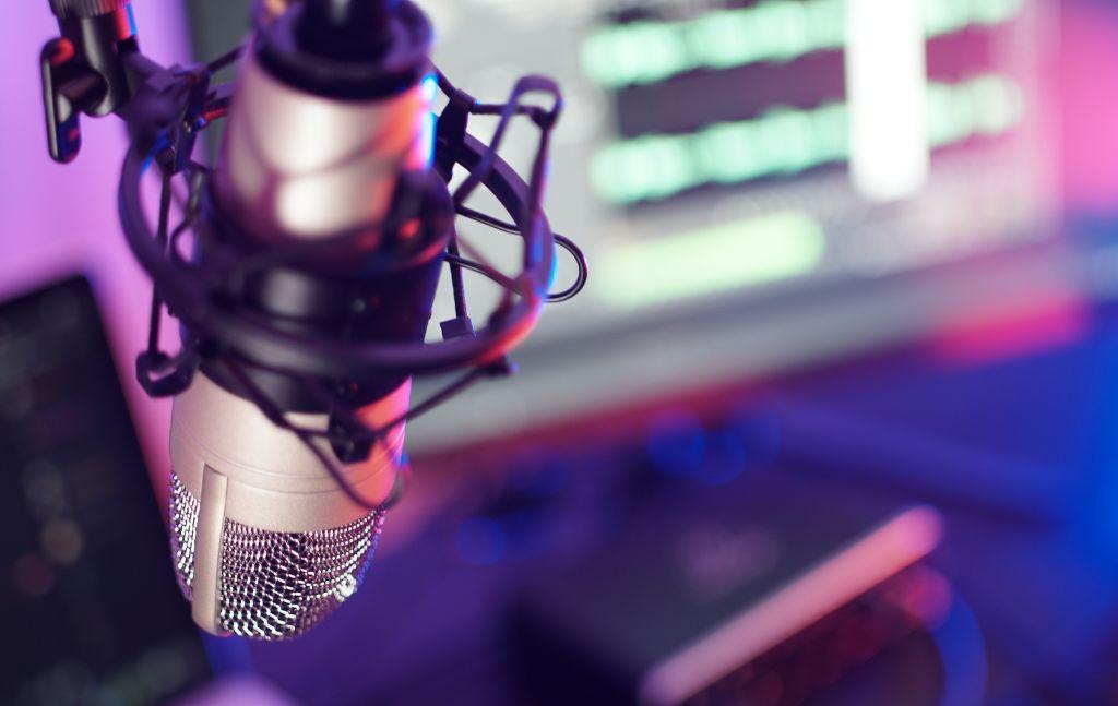 How To Use Podcasts For Link Building [What You Must Know]